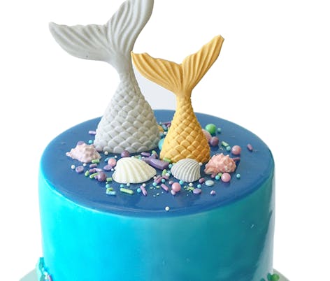 Glitter mermaid birthday cake