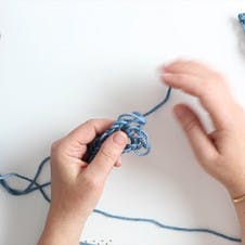 how to bind off finger knitting