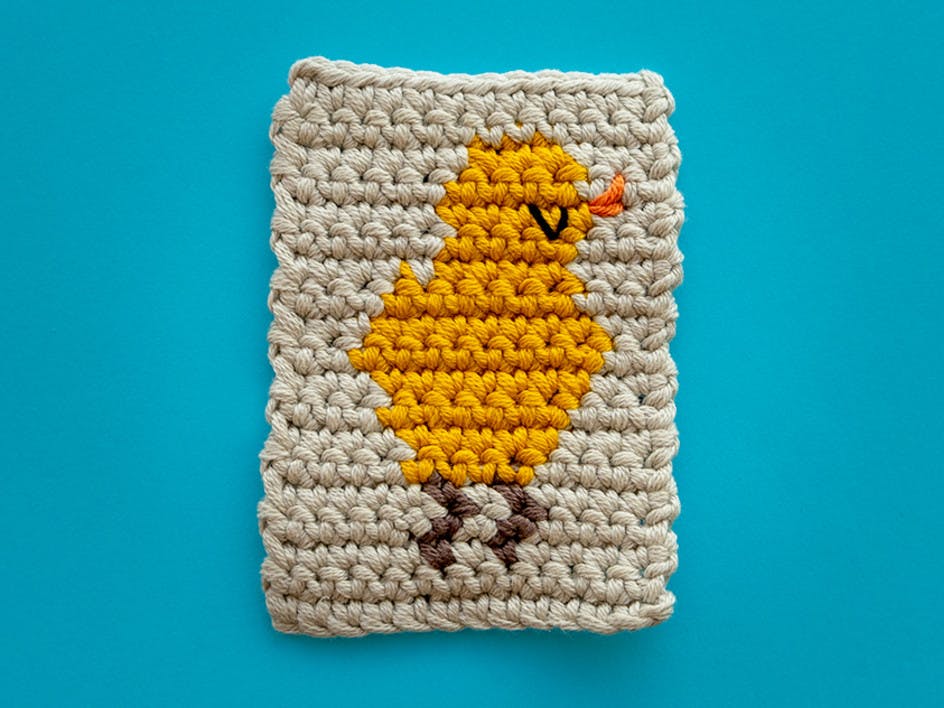 How to crochet a chick motif
