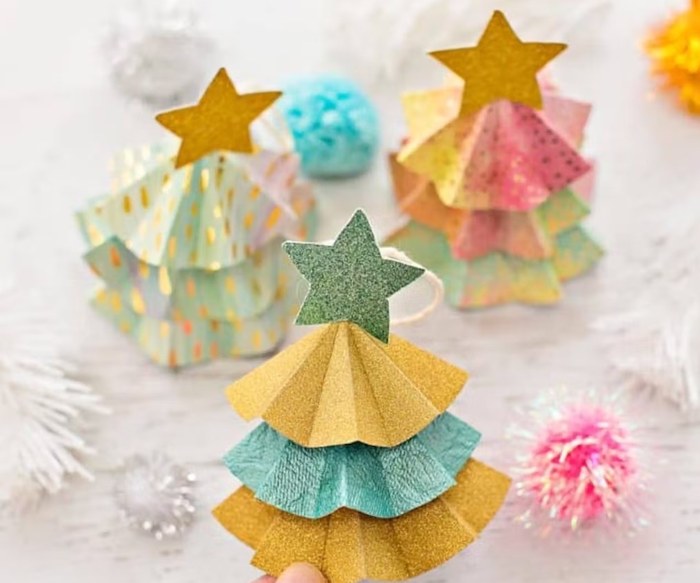 Christmas ornament crafts to make this season