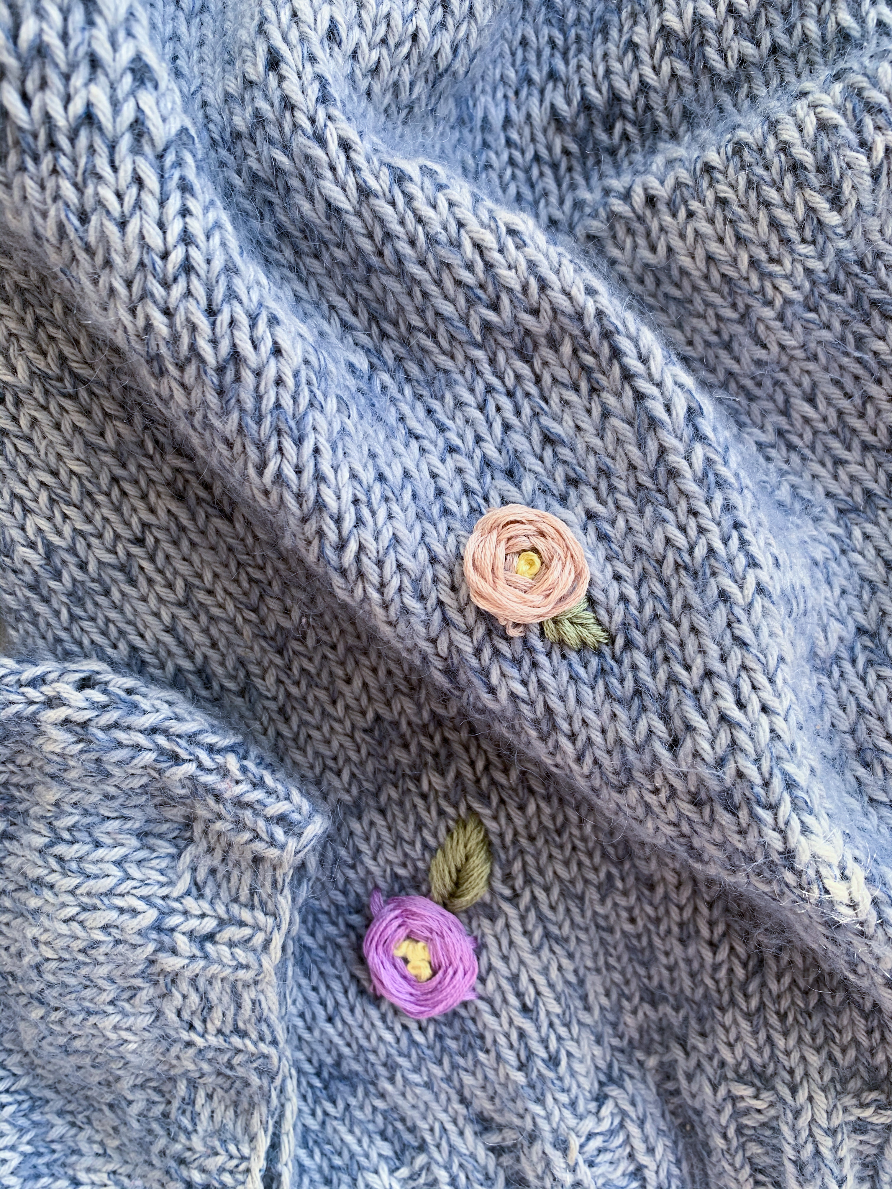 Embroidery knit tutorial  how to embroider doll eyes a mini tutorial