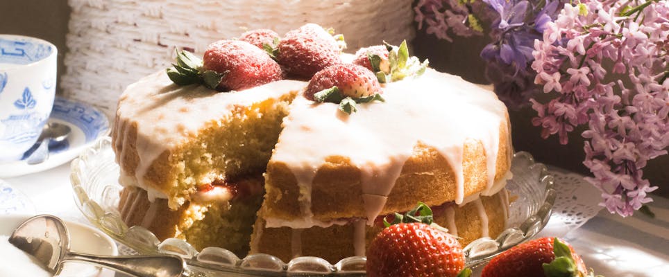 The best ever Victoria sponge cake recipe