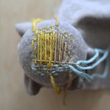 All about Darning Socks & Knitwear 🧶 🧦 Tips & Tricks! - Miss Matti