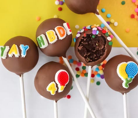 7 Cake Pop Decorating Ideas | LoveCrafts