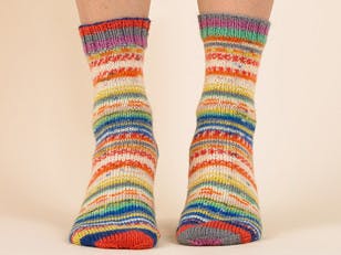 Cosy Contrast Socks - Free Knitting Pattern in Paintbox Yarns Socks