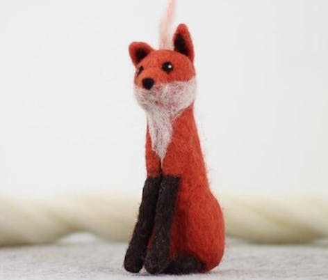 Needle Felting Animals - Felting for Beginners - Easy Needle Felted Fox -  Free Felting Pattern 