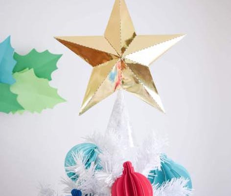 Abbi Kirsten DIY Gold Star Christmas tree topper 