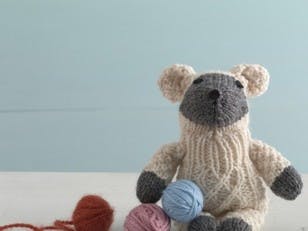 Little Lamb Sock Critter in Lion Brand Wool-Ease - 90572AD
