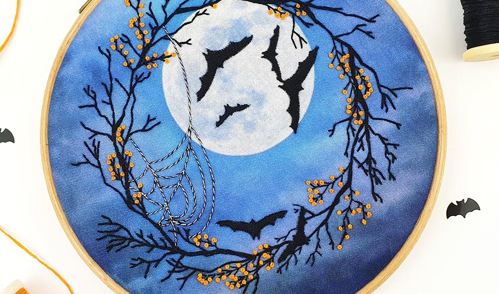 Discover DIY Halloween crafts for spooky and magic makes