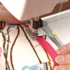 machine sew the zip to skirt