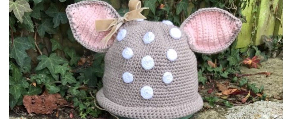 Oh Deer! Crochet a baby deer hat