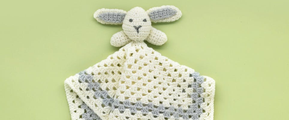 We Love Free Crochet Patterns For Babies Lovecrafts We Love Free Crochet Patterns For Babies Lovecrafts