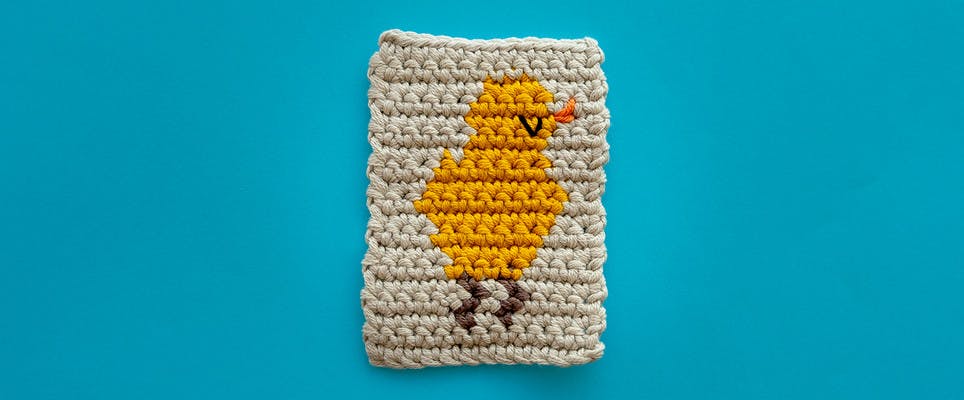 How to crochet a chick motif