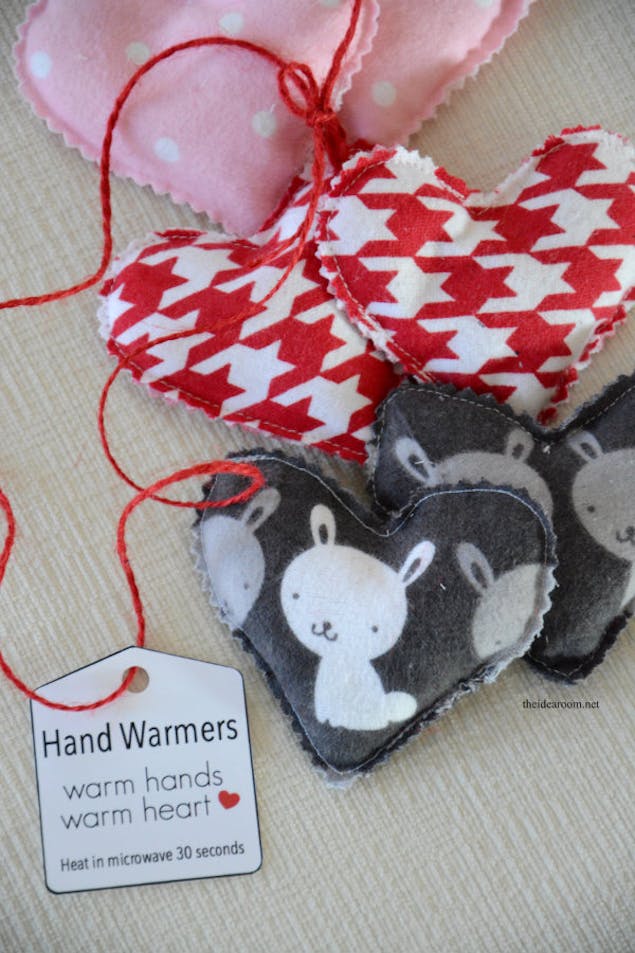 DIY heart hand warmer project