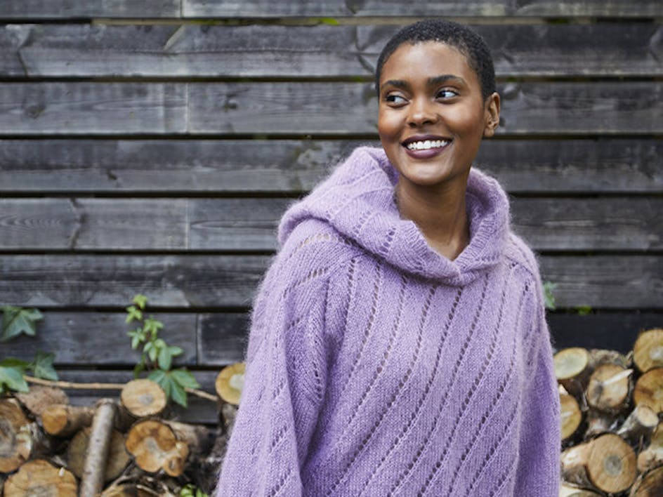 Trend alert! Hooded knits to hibernate in this winter