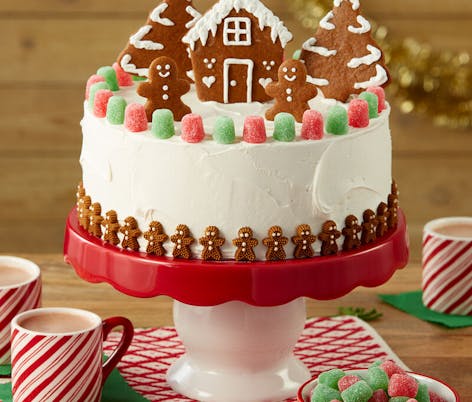 https://images.prismic.io/lovecrafts/fbf20d8c-8ec6-43b9-9ebd-81b4459bde83_wilton_gingerbread+cake.jpeg?auto=compress,format&rect=0,59,800,681&w=472&h=402