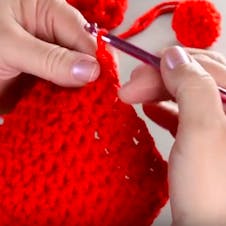 slip stitch and fasten off