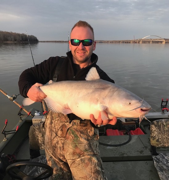 Catfishing Guide on Kentucky Lake Loveless Outdoor Adventures