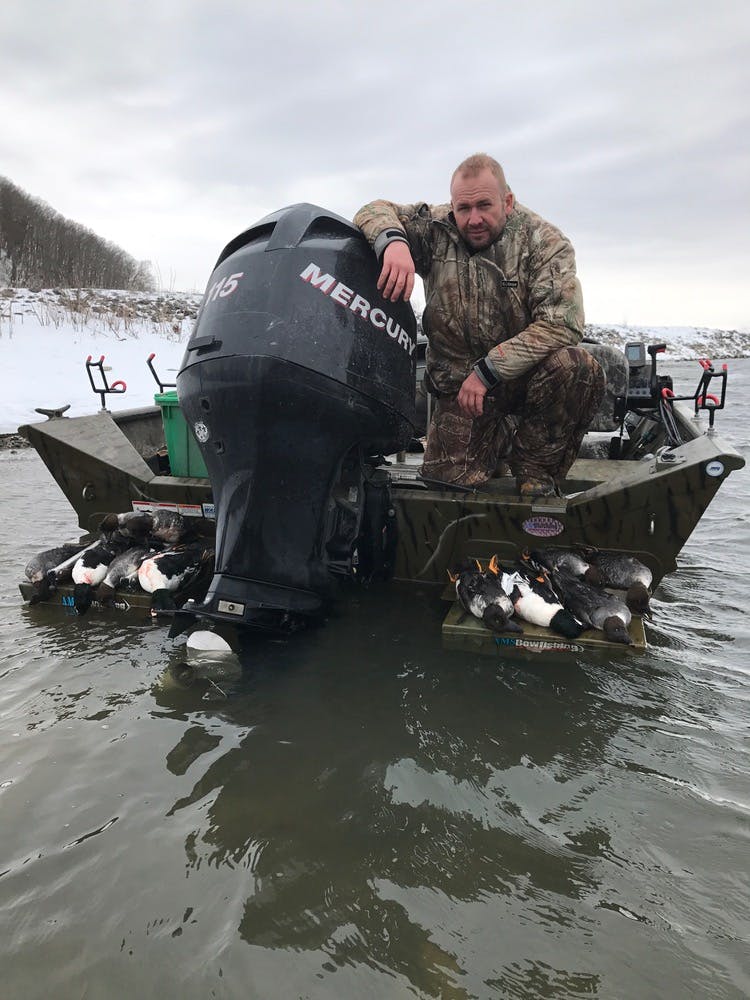 Ducking Hunting on Kentucky Lake with Loveless Outdoor Adventures