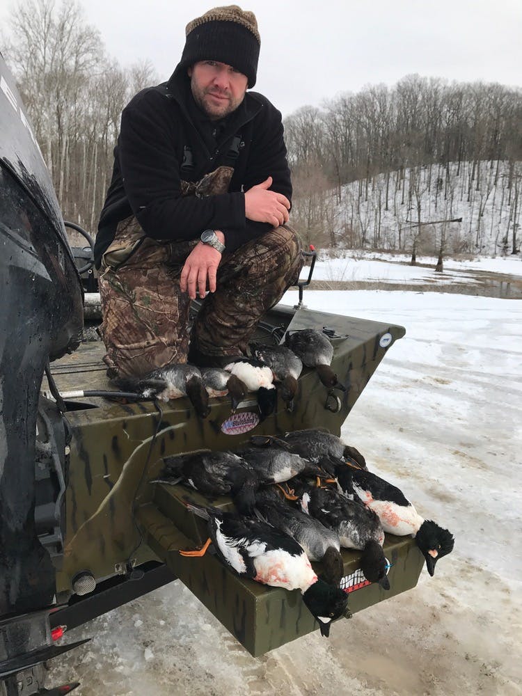 Ducking Hunting on Kentucky Lake with Loveless Outdoor Adventures