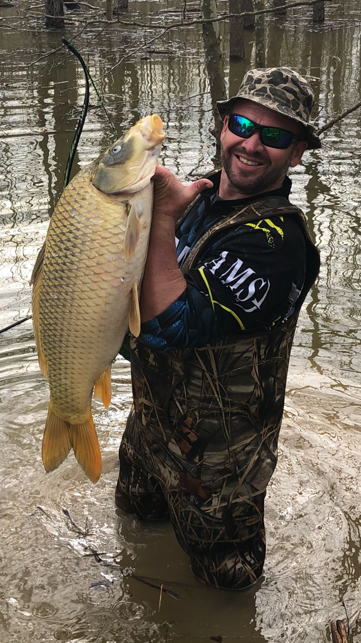 Bowfishing Guide on Kentucky Lake - Loveless Outdoor Adventures