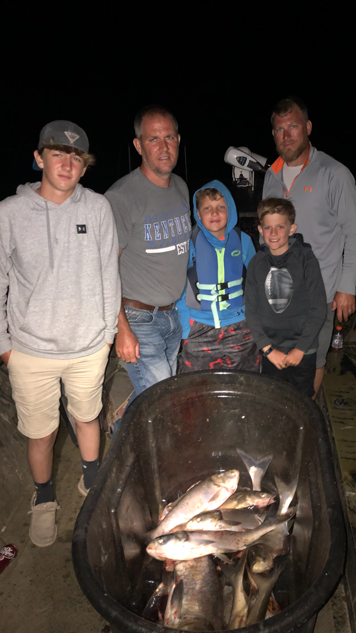 Bowfishing Guide on Kentucky Lake - Loveless Outdoor Adventures