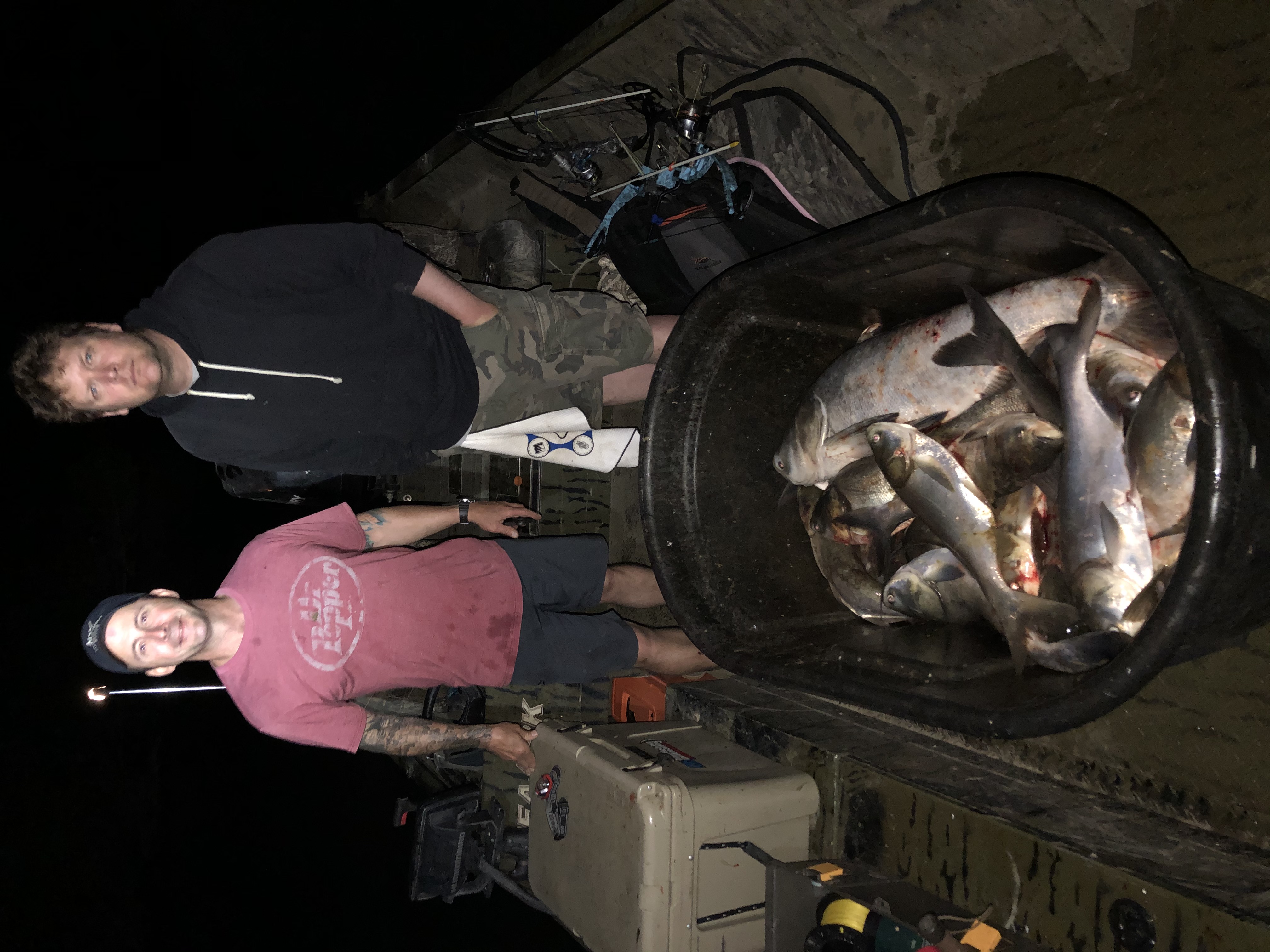 Bowfishing Guide on Kentucky Lake - Loveless Outdoor Adventures