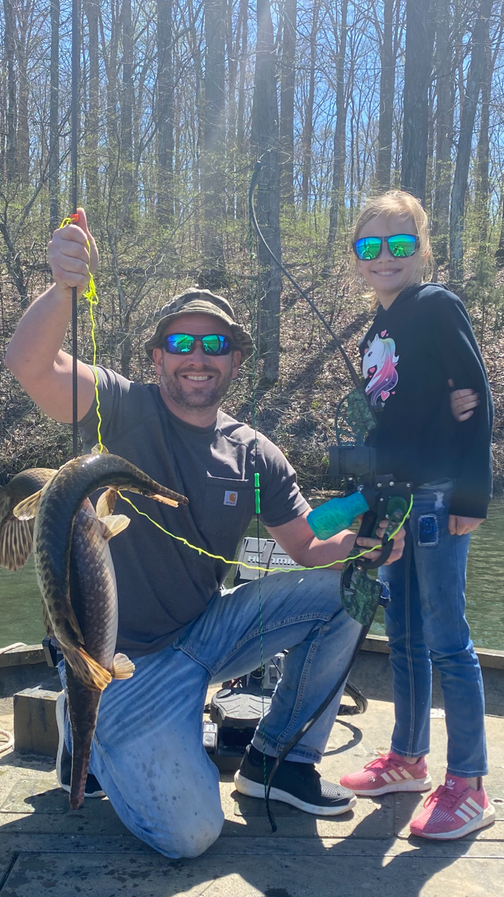 Bowfishing Guide on Kentucky Lake - Loveless Outdoor Adventures