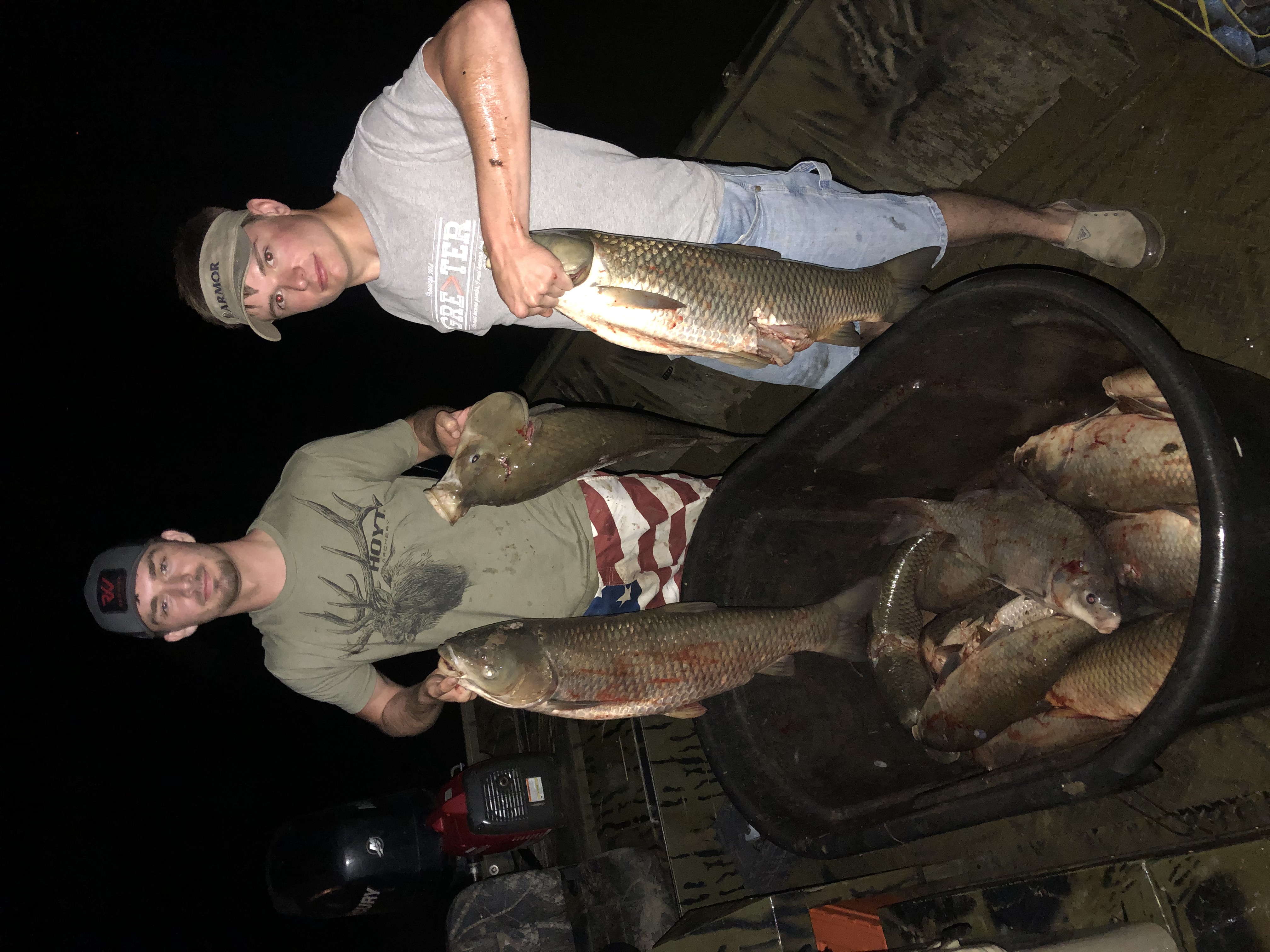Bowfishing Guide on Kentucky Lake - Loveless Outdoor Adventures