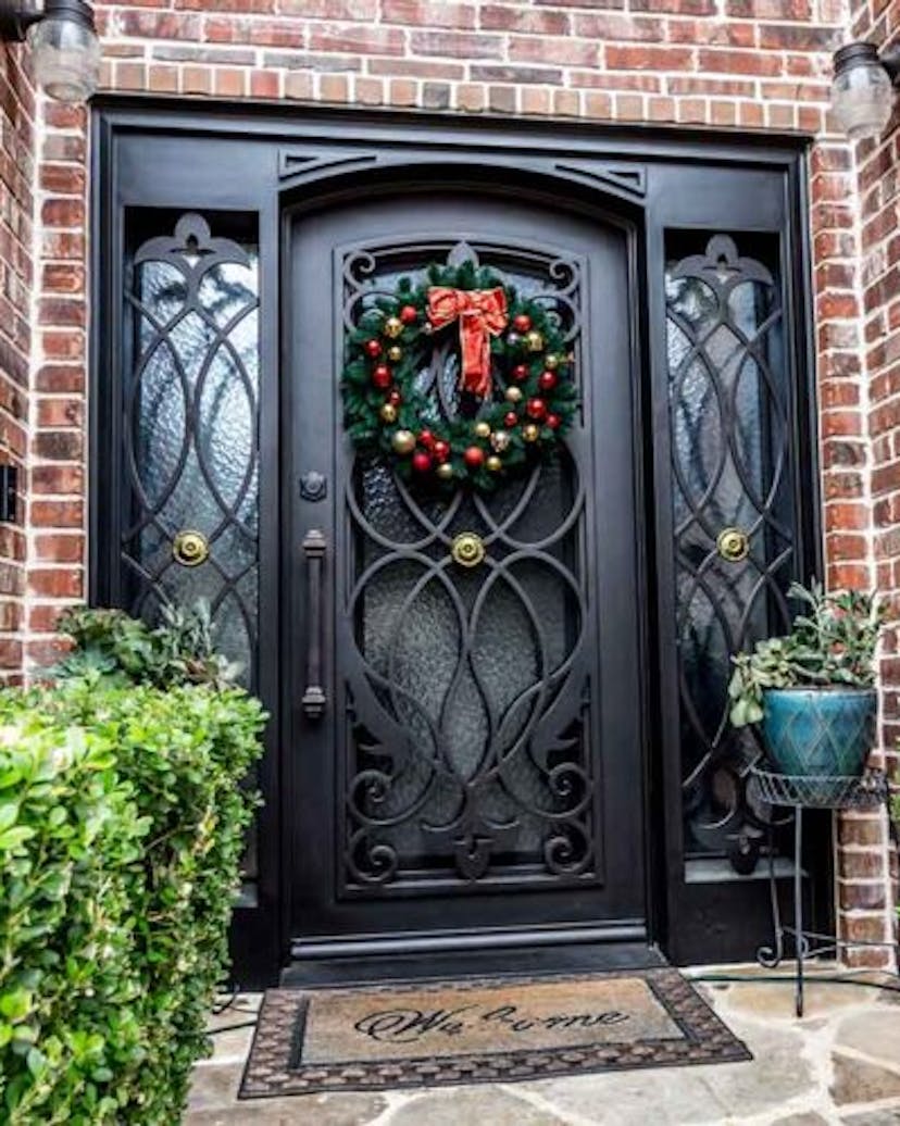 Stunning sidelights accompany the entry door, creating a striking focal point for your entryway.