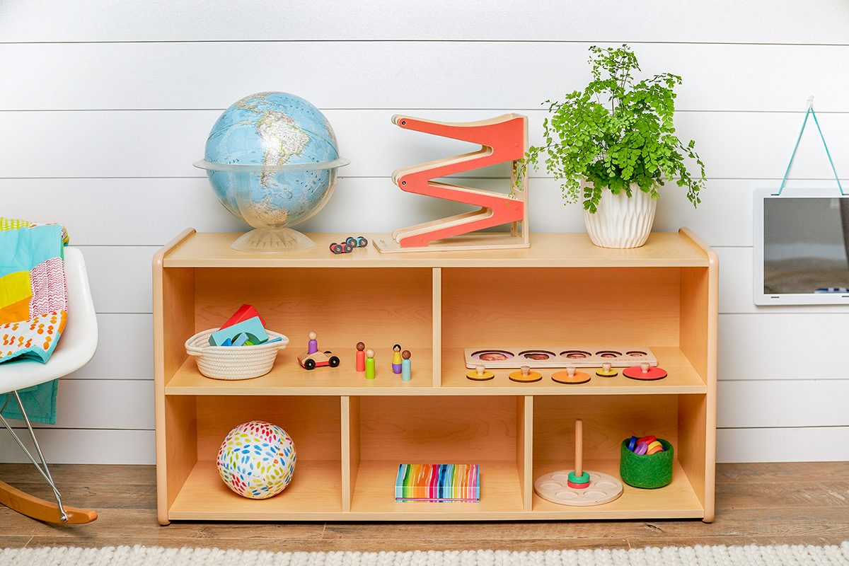 Week 66 Rotating toys the Montessori way = better, deeper play Lovevery