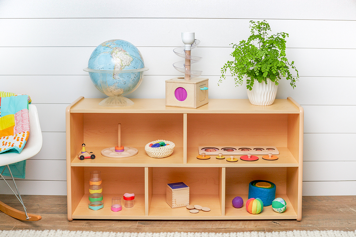 Week 66 Rotating toys the Montessori way = better, deeper play Lovevery