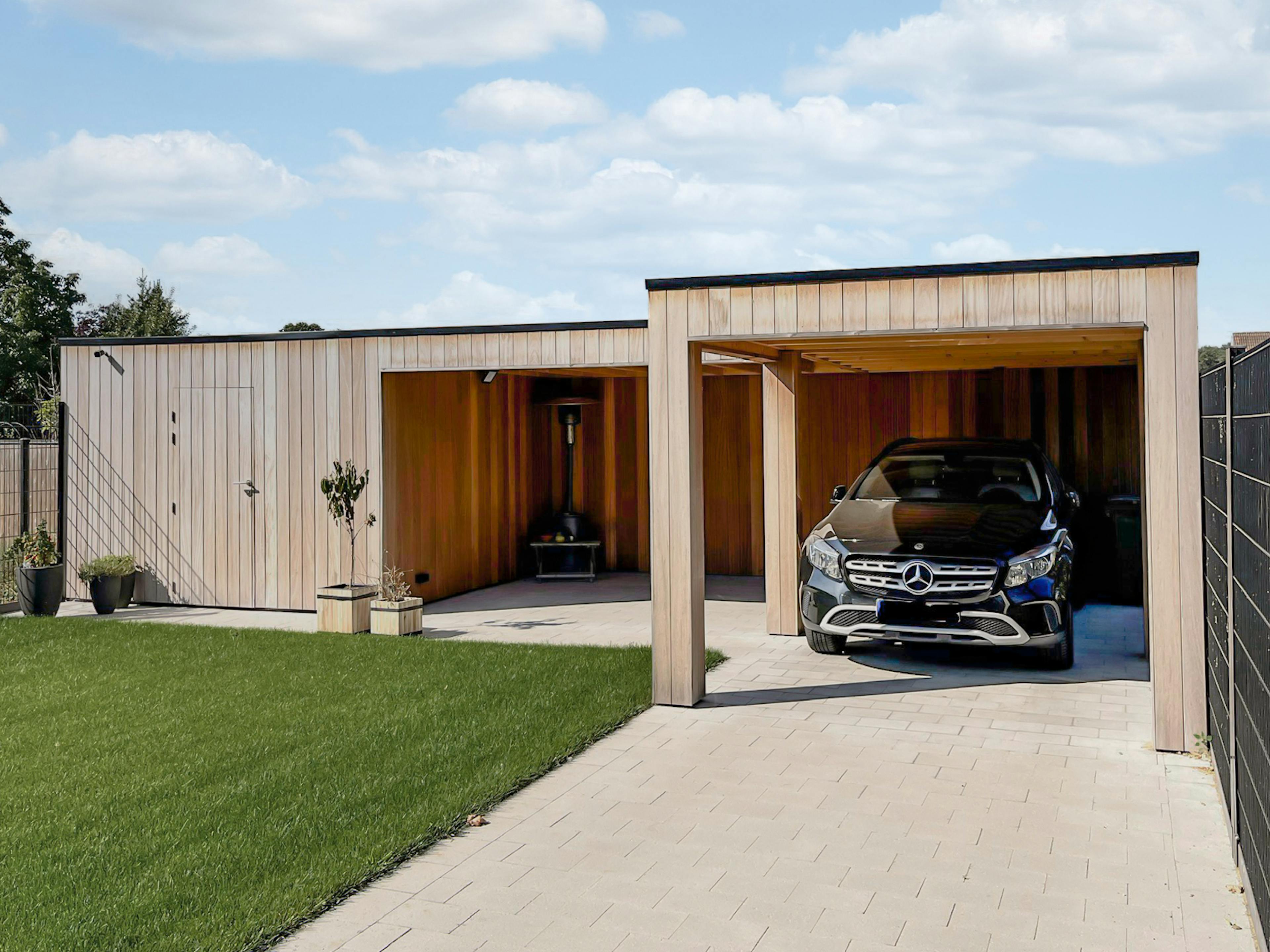 carport modern met tuinhuis en afdak hardhout Tessenderlo