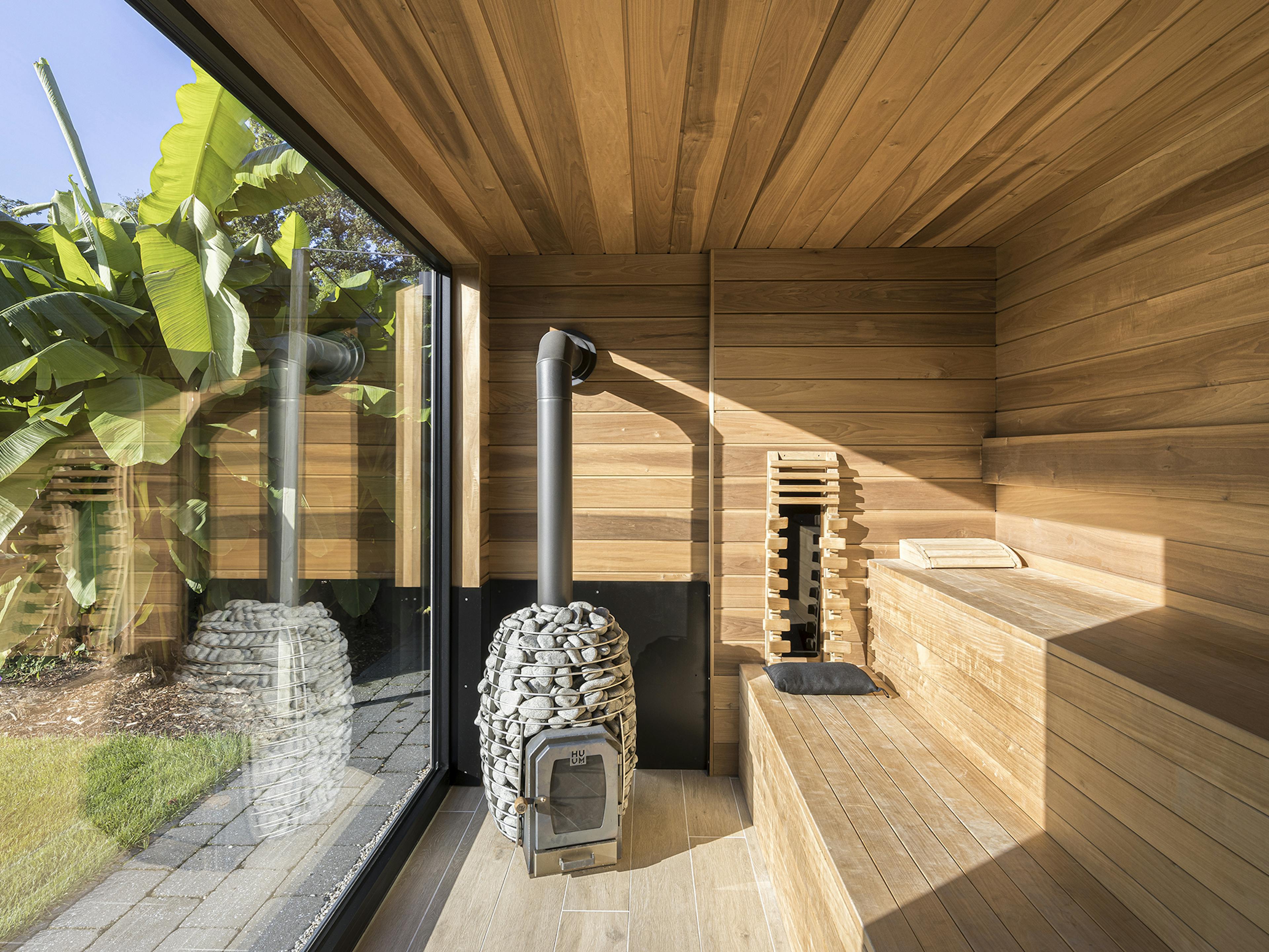 houtkachel sauna poolhouse LSB