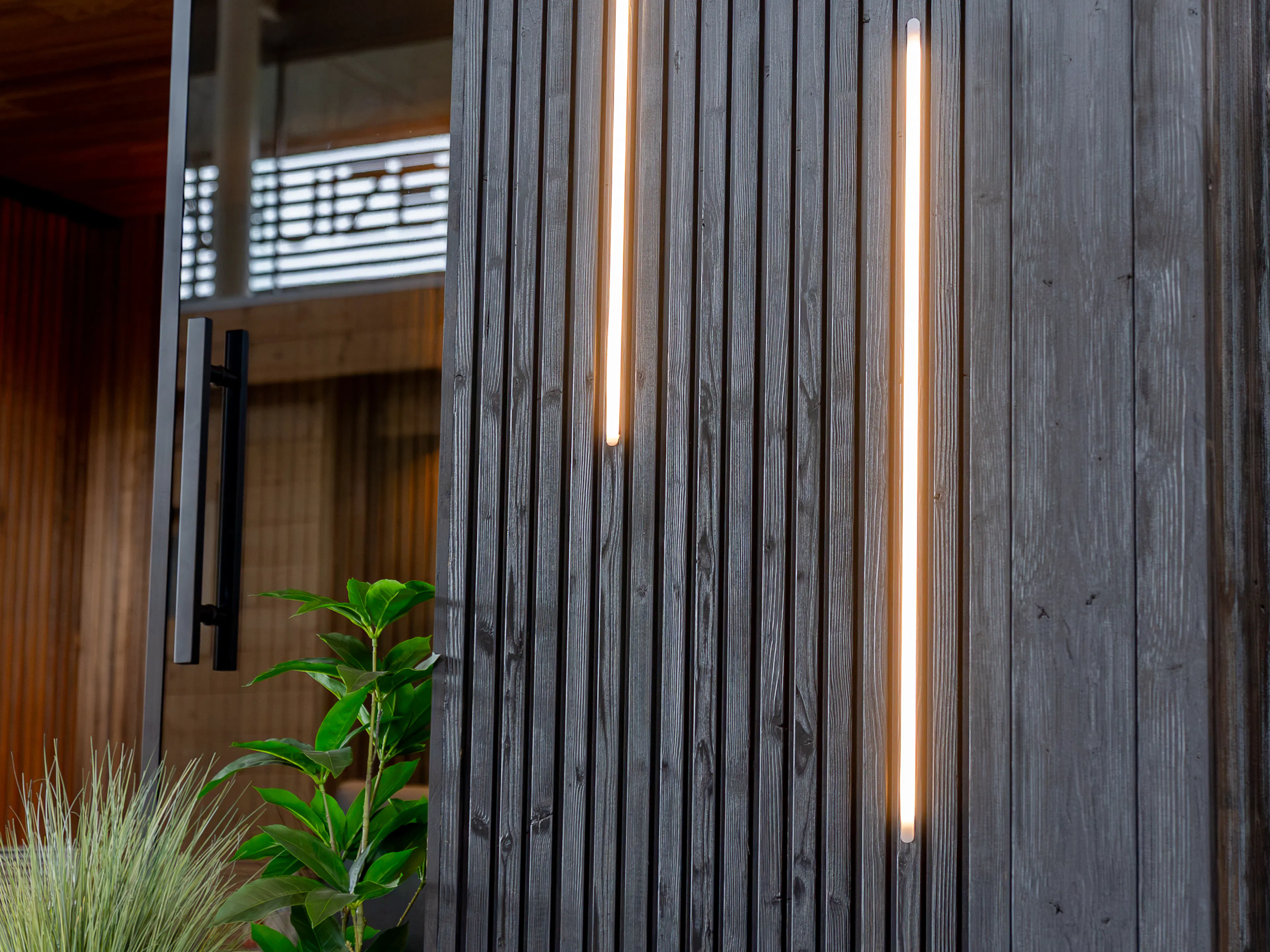 Led lighters in gevelbekleding bij LSB Blokhutten