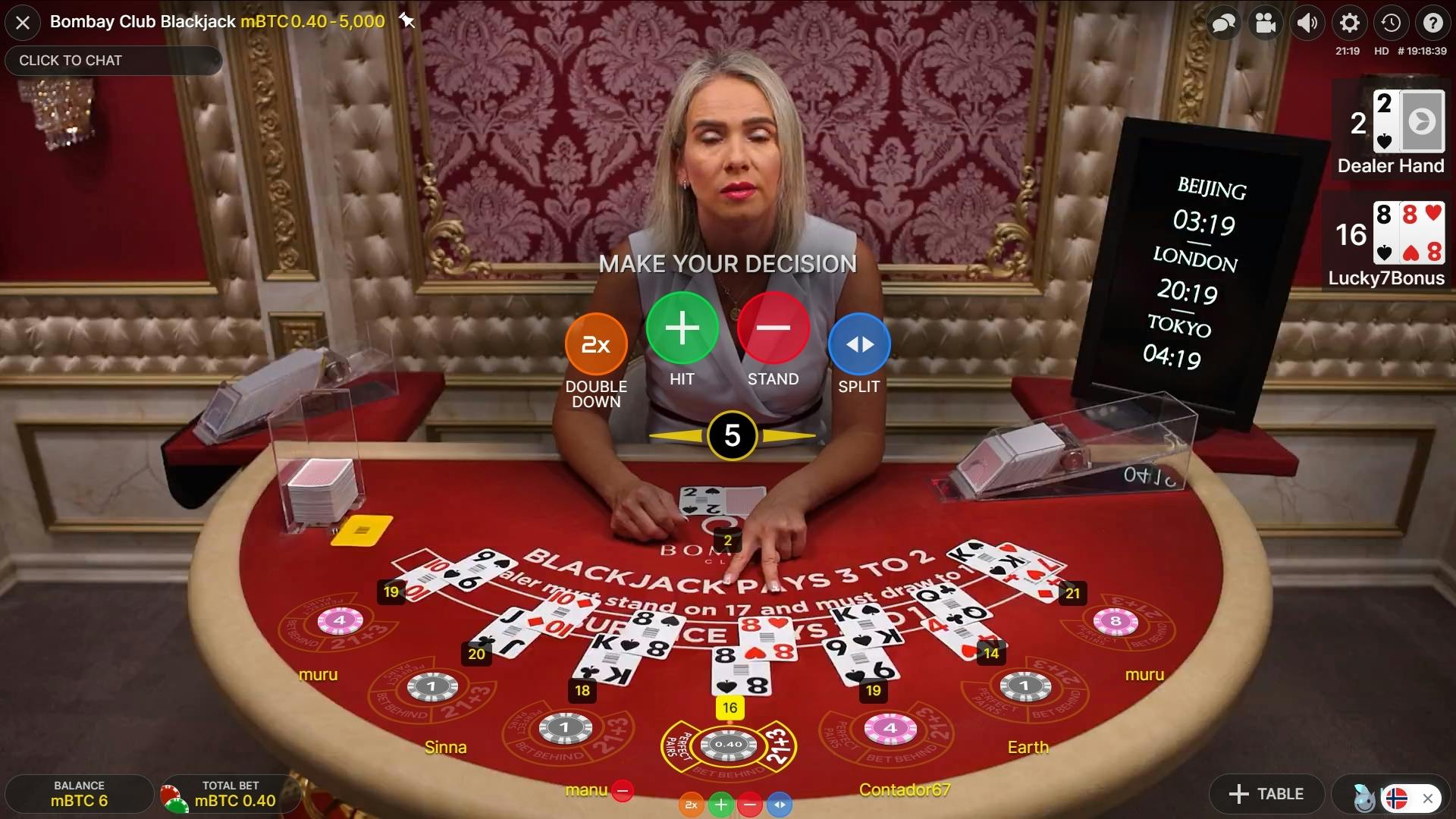 Lucky7Bonus gets double eight. He can split them if he wants.