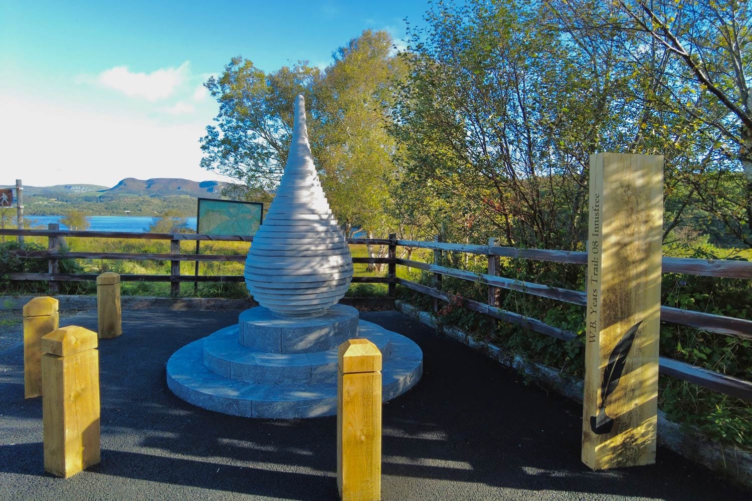 WB Yeats Innisfree Sculpture, Yeats Trail | County Sligo, Ireland. Sculpture of a water droplet representing a teardrop on the Yeats Trail commemorating WB Yeats poem "Innisfree" located in County Sligo, Ireland