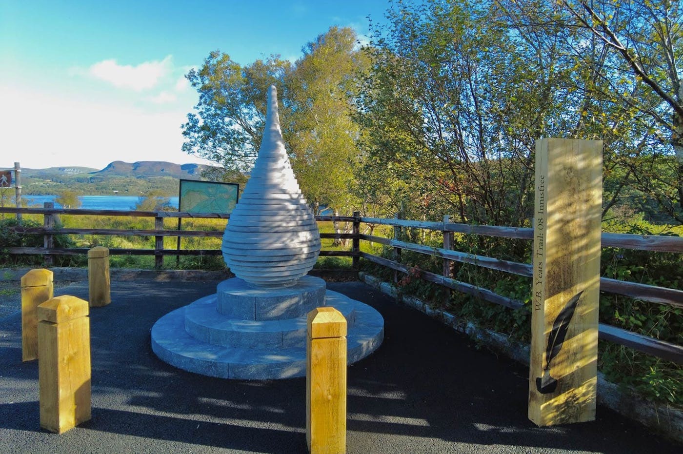 WB Yeats Innisfree Sculpture, Yeats Trail | County Sligo, Ireland. Sculpture of a water droplet representing a teardrop on the Yeats Trail commemorating WB Yeats poem "Innisfree" located in County Sligo, Ireland