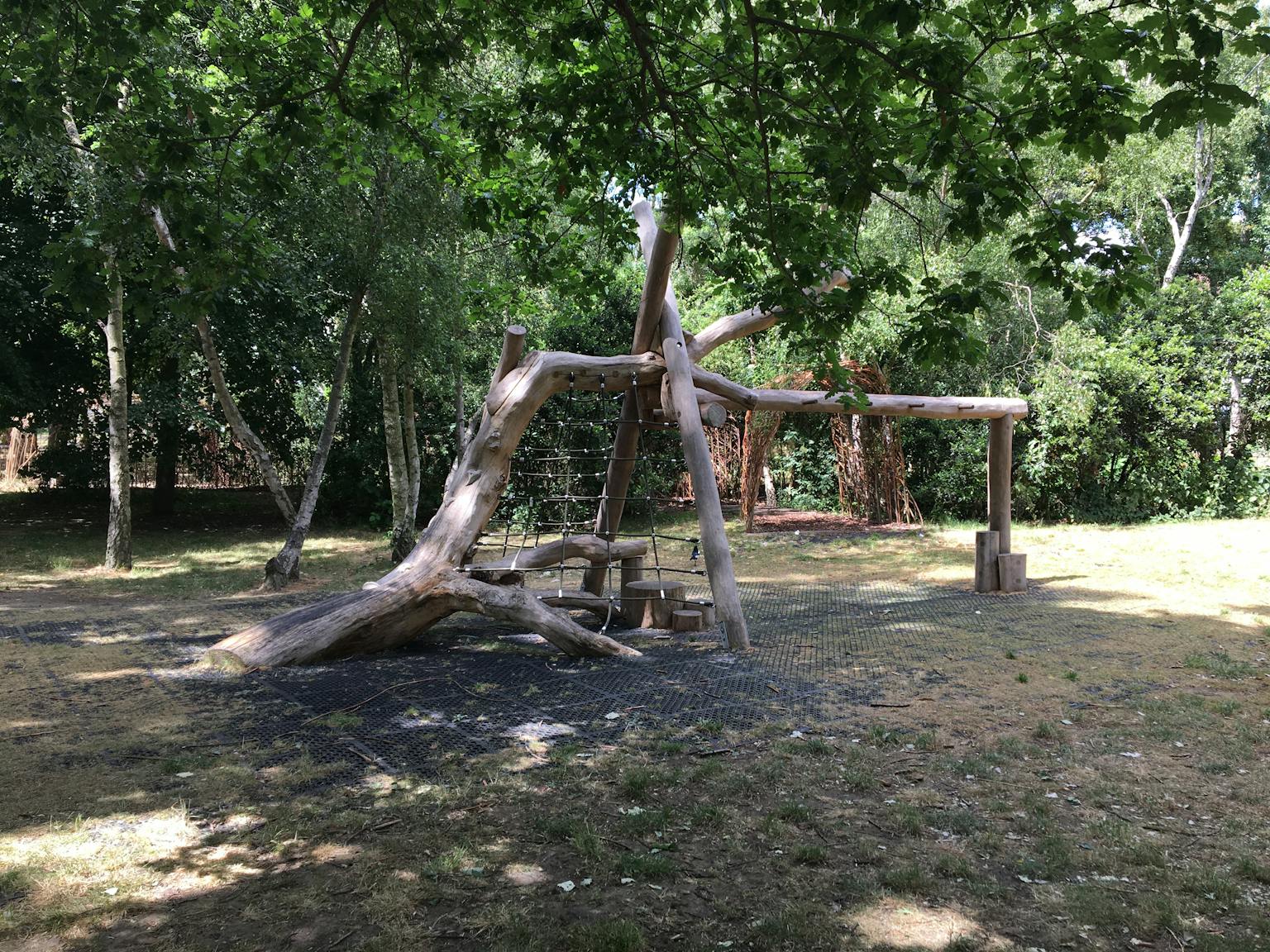 Timber play equipment 