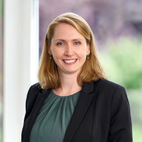 Angelina Schöffel, technische Beraterin für Blähgraphit bei der LUH GmbH Angelina Schöffel, technische Beraterin für Blähgraphit bei der LUH GmbH