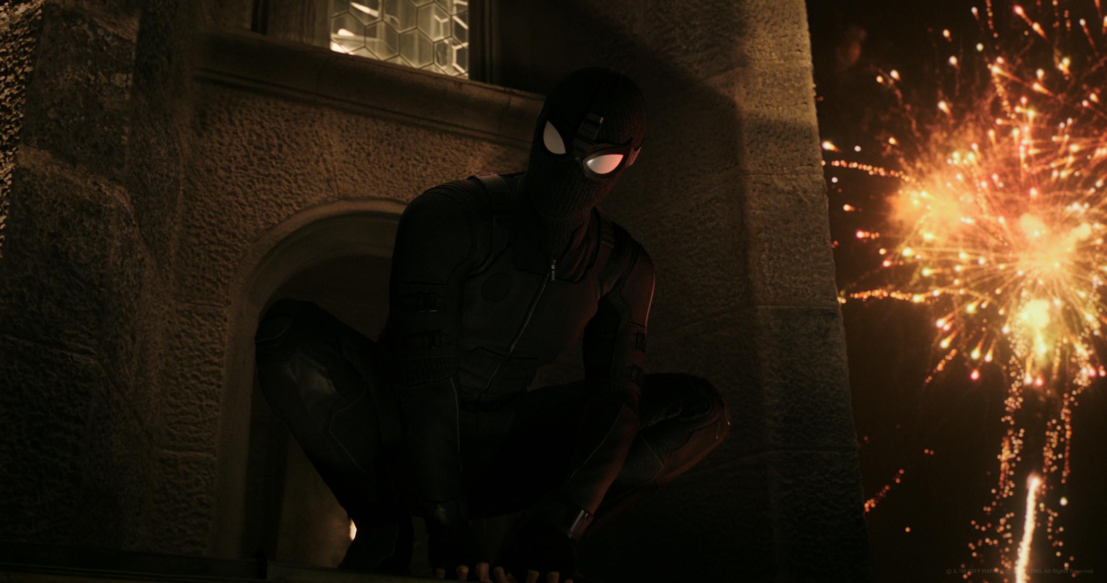 Зубарев человек паук вдали от дома полный. Ночная мартышка марвел человек паук. Зубарев человек паук вдали от дома полный. Зубарев человек паук вдали от дома полный. Стелс-костюм (человек-паук: вдали от дома, 2019).