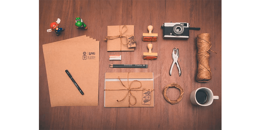 A photo of a desk showing various tools that could be be used for studying