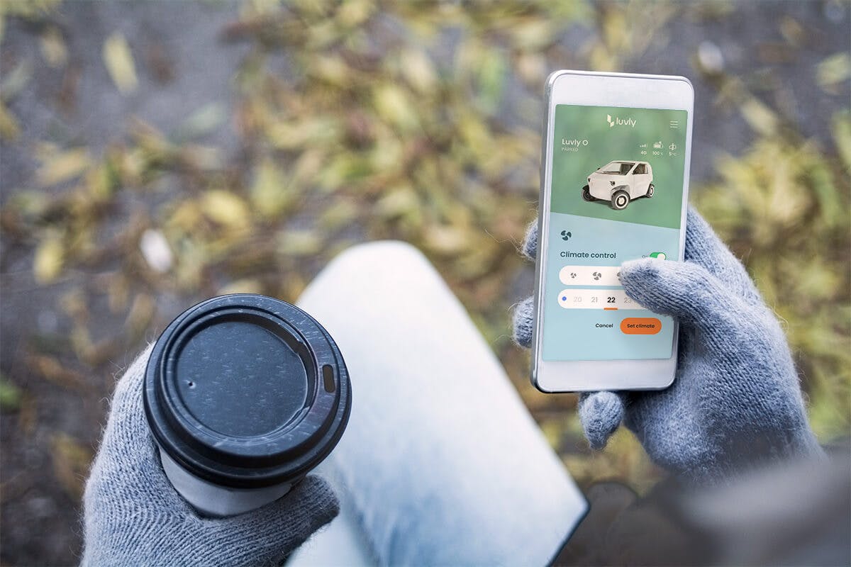 Person using the Luvly app