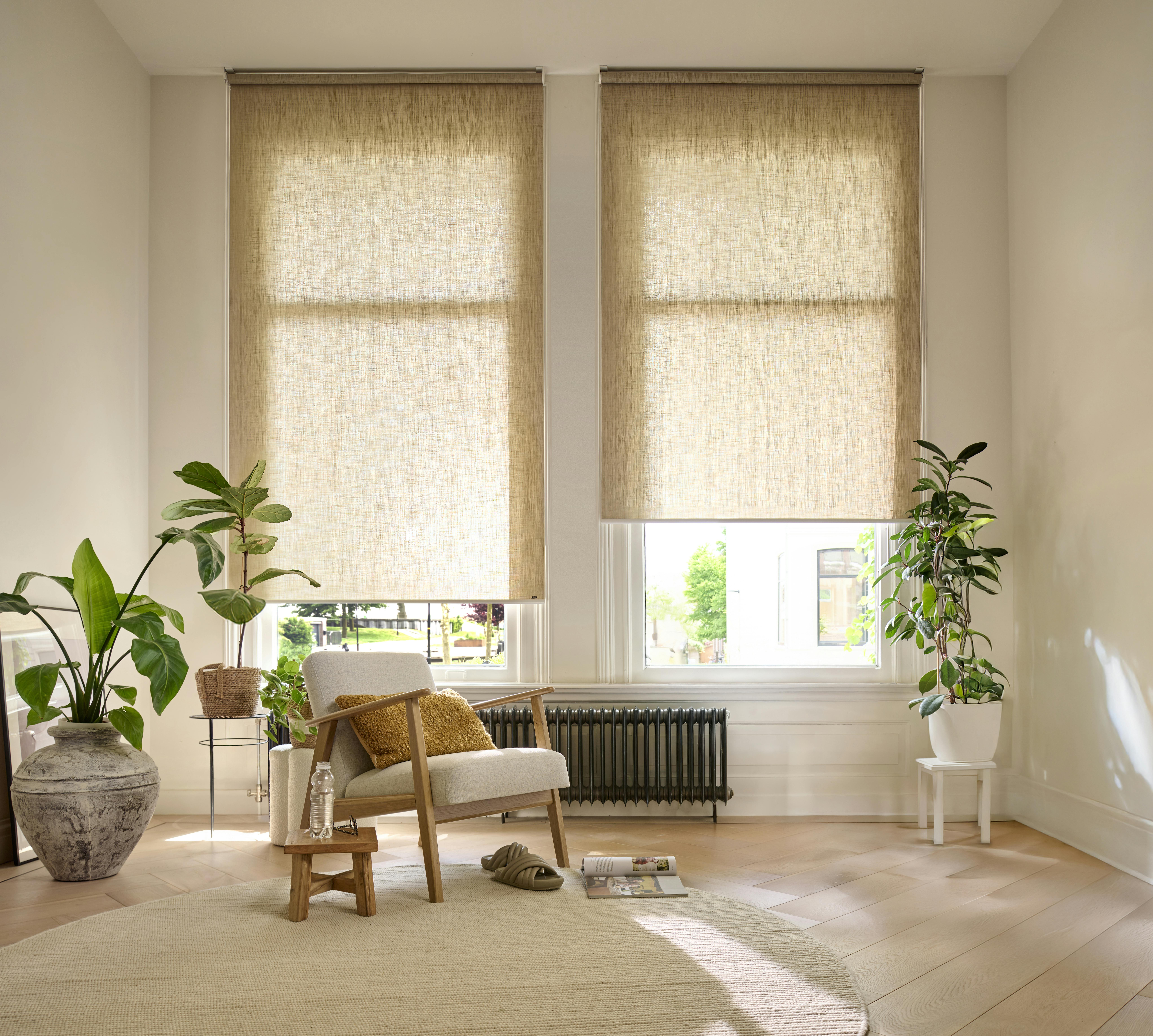 Rullegardiner store vinduer