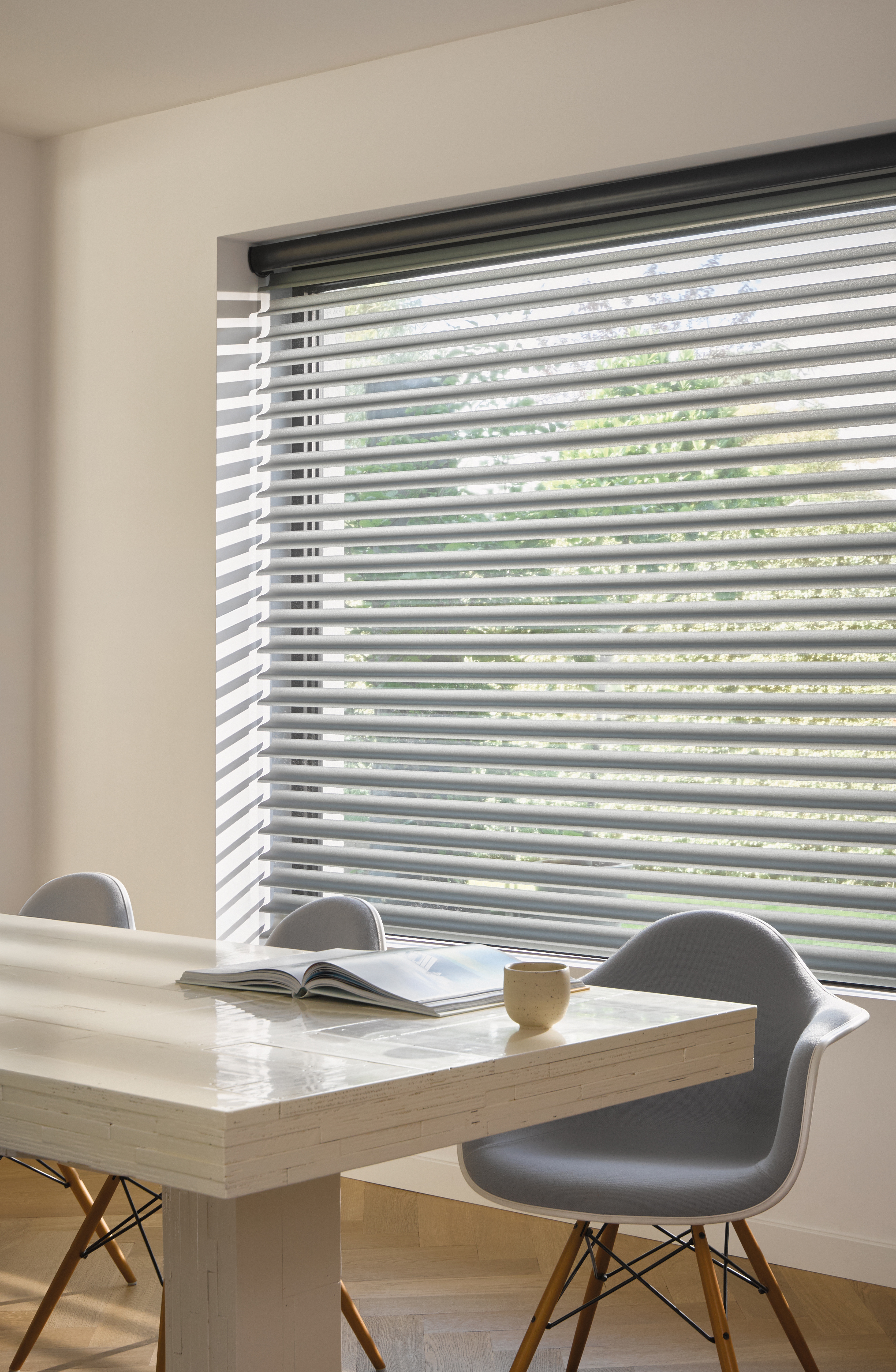 Silhouette® gardiner til store vinduer