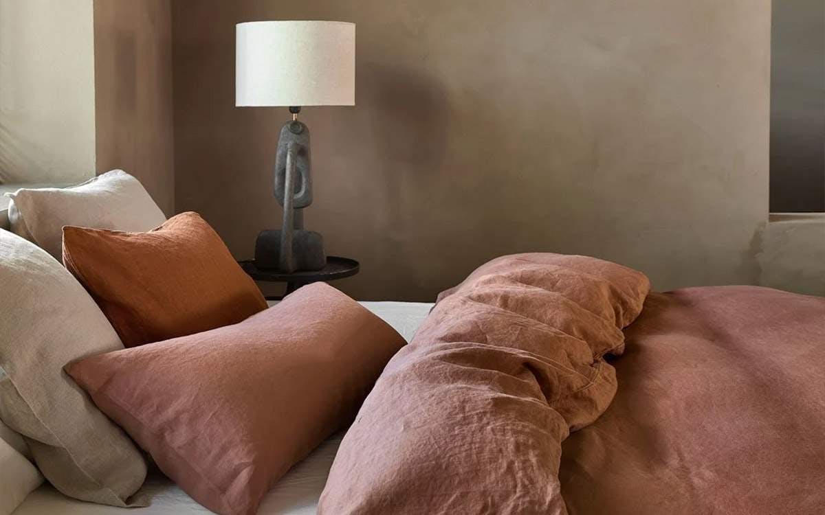 Pink and orange bedroom