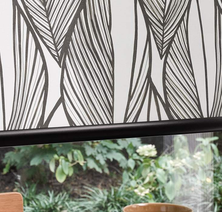 Luxaflex® rullegardin, med Pebble® fjernbetjening