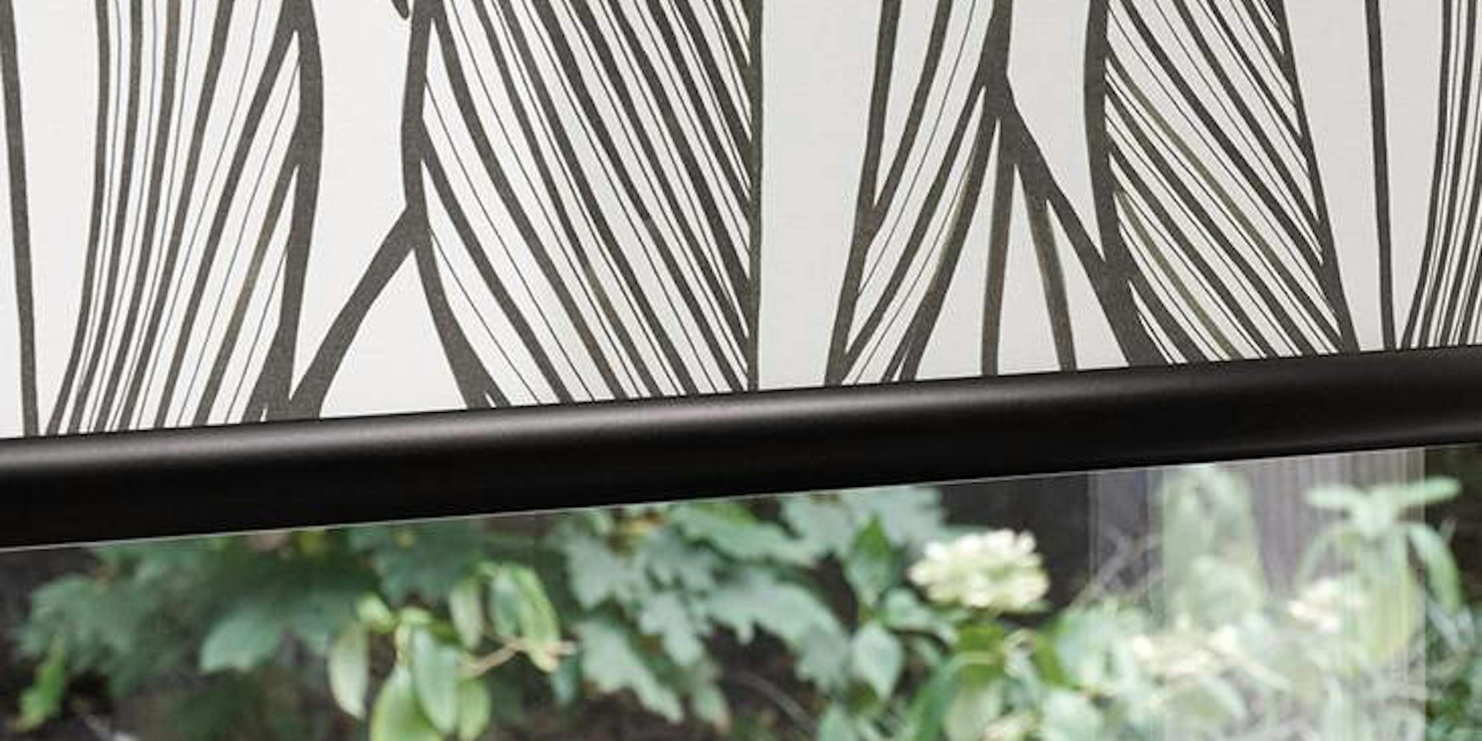 Luxaflex® rullegardin, med Pebble® fjernbetjening