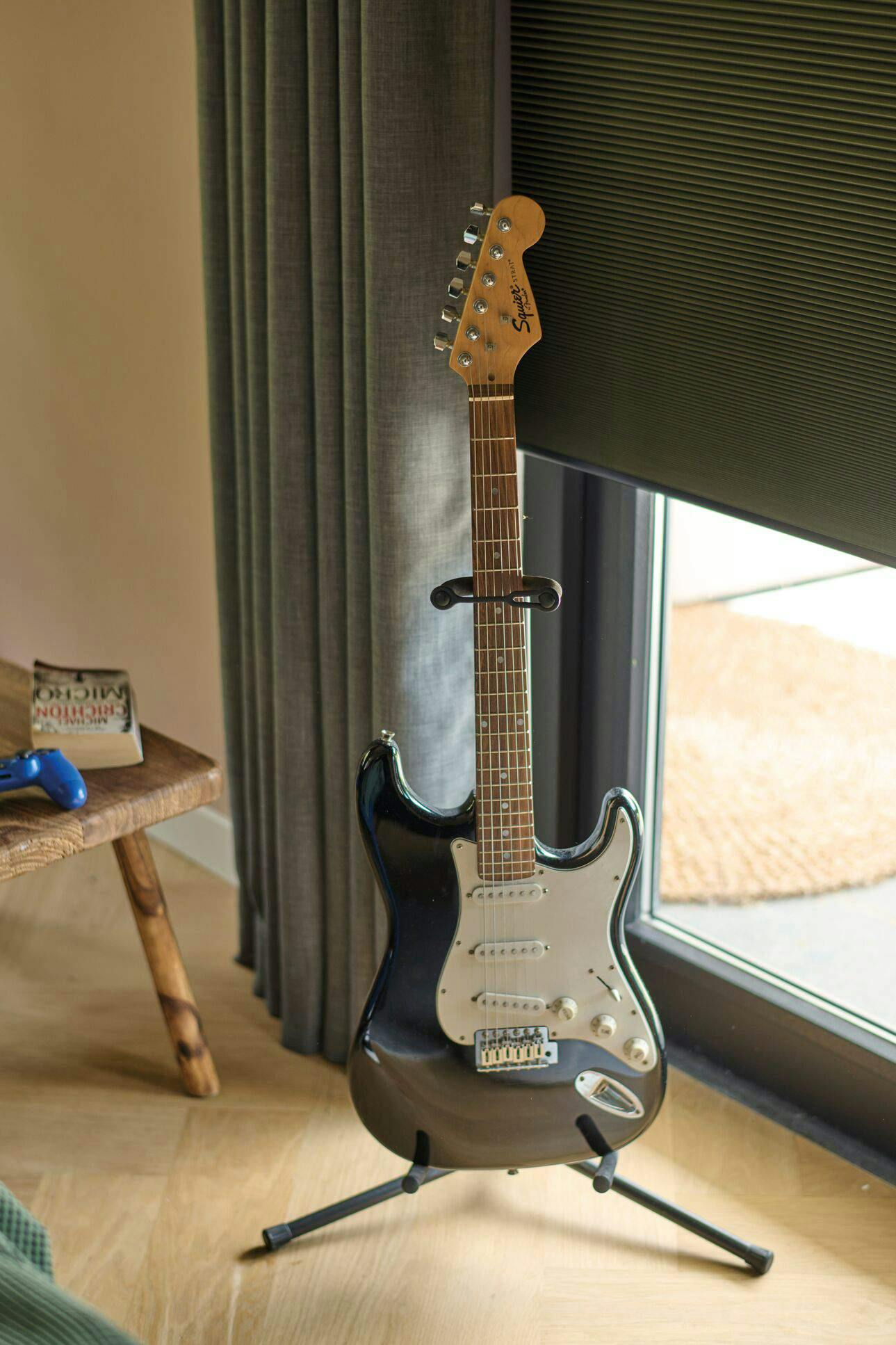 Duette® Shades en een gitaar