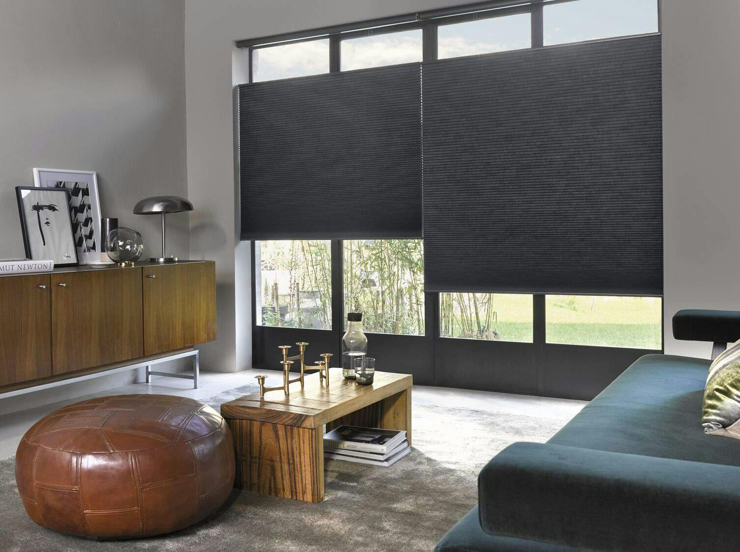 Beeld: Duette® Shades Architella® van Luxaflex®